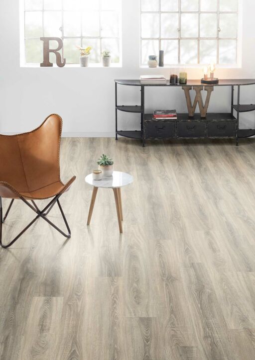 EGGER Classic Bardolino Grey Oak Laminate Flooring, 193x8x1291mm Image 2