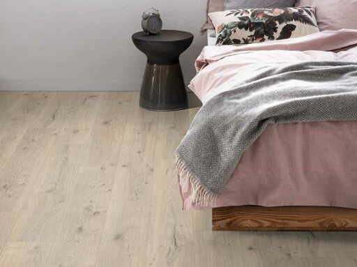EGGER Classic Murom Oak Laminate Flooring, 192x7x1292mm Image 2