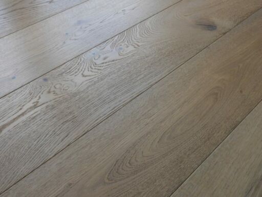 Tradition Engineered Oak Flooring, Smoked, Natural, White Oiled, 220x18x2200mm Image 5